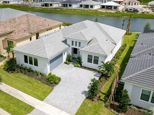4644 Motif Ter, Sarasota, FL 34240