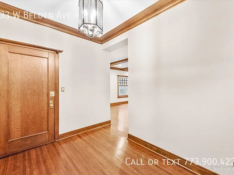 333 W Belden Ave #2 — Photo 2