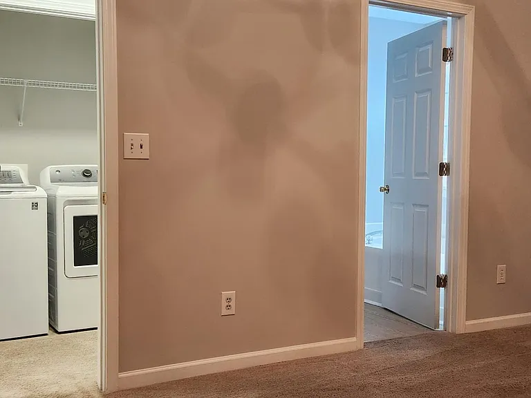1354 Gates Dr SE — Photo 8