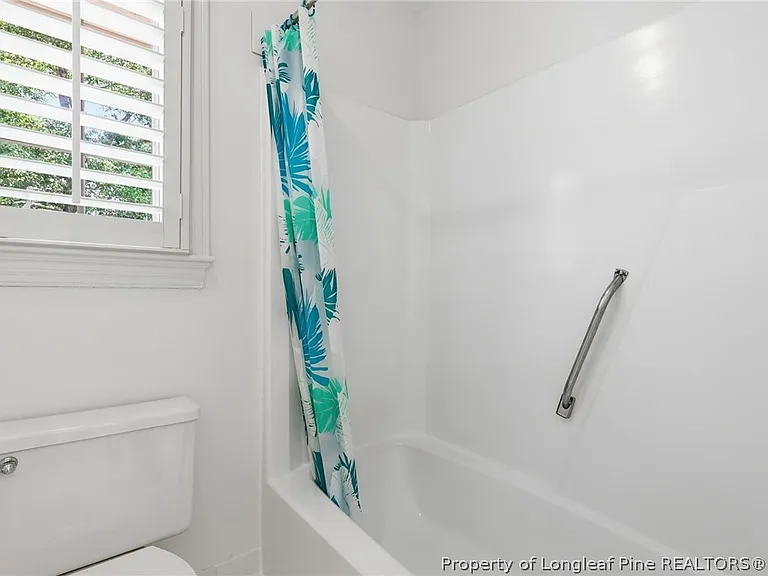 3525 Prestwick Dr — Photo 27