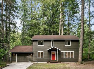 21564 E Lodge Ln, Rhododendron, OR 97049