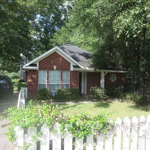2nd image of 1112 Linlen Ave