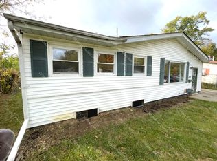 6073 Harwood Rd, Mount Morris, MI 48458