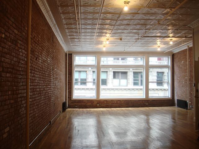 1st image of 595 Broadway Fl 3