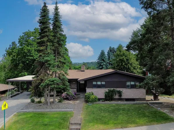 435 NW Sunset Dr, Pullman, WA 99163