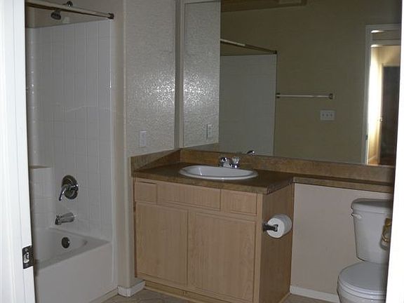 3rd image of 24909 Madison Ave Unit 1622