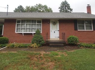 17 S King St, Maytown, PA 17550