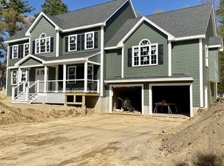 2 Kneeland Rd, Tewksbury, MA 01876