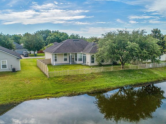 5th image of 2114 Knottingham Trace Ln