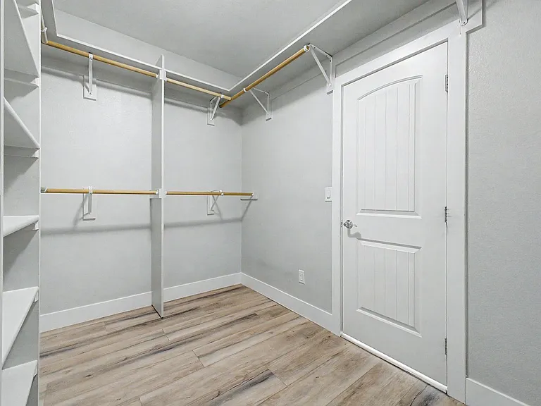 3777 Toscanella Ave — Photo 21