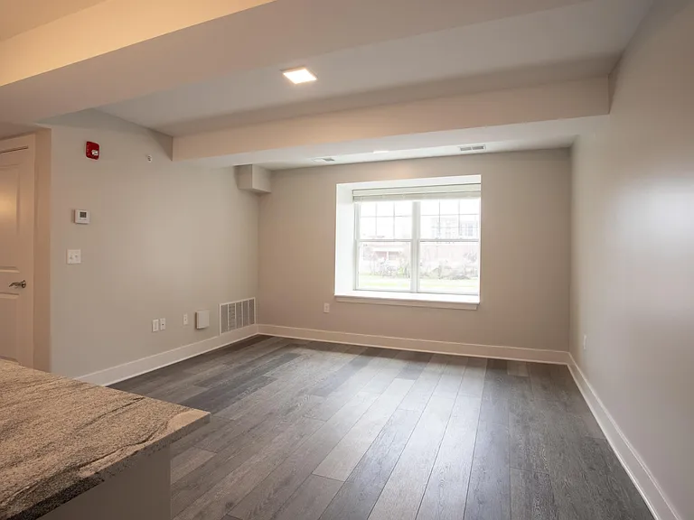 The Residence at 279 North — Photo 12
