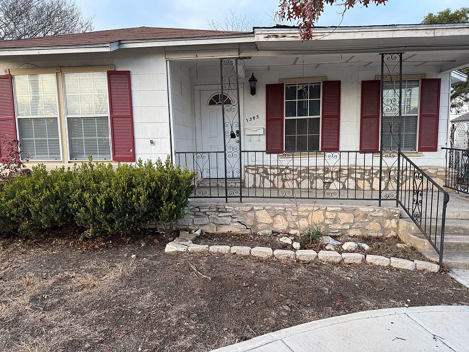 1st image of 1345 W Hollywood Ave