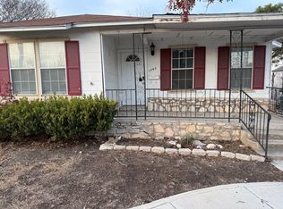 1345 W Hollywood Ave, San Antonio, TX 78201