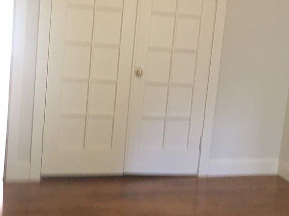 4th image of 508 Octavia St APT 8