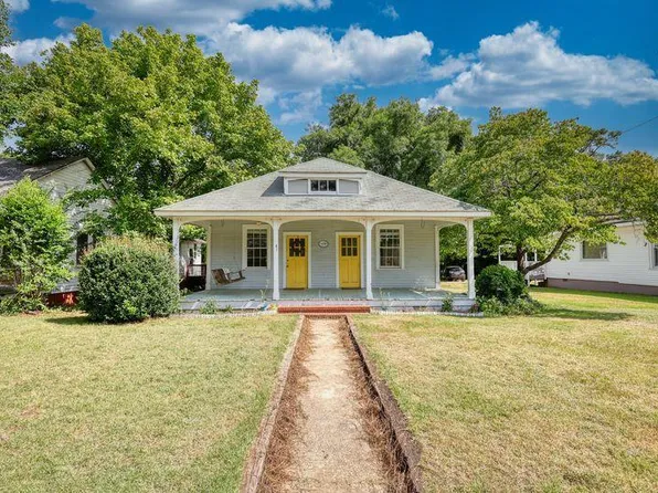 41 N Broad St, Covington, GA 30014
