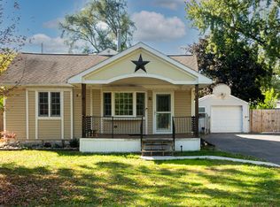 85 Doremus Ave, Waterford, MI 48328