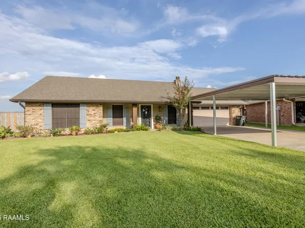 1504 Hickory Dr, New Iberia, LA 70560