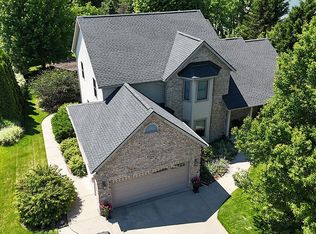 4698 Schauman Dr, Bay City, MI 48706