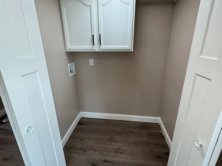 452 W Adams St #1 — Photo 7