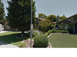 2488 Escalon Ave, Clovis, CA 93611