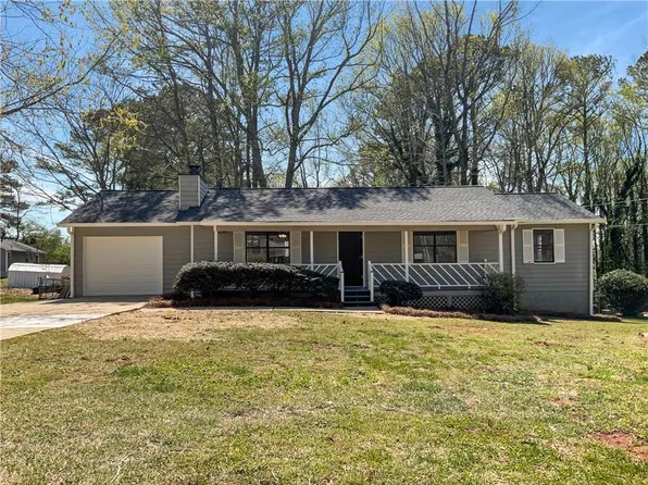 31 Fox Creek Ct, Dallas, GA 30157