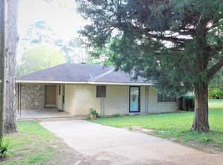 409 Elaine Dr, Woodville, TX 75979