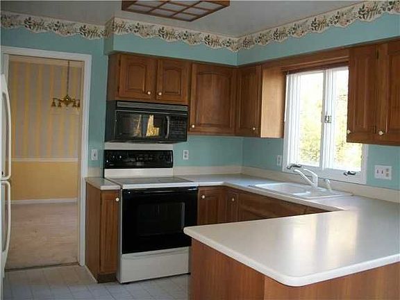 5th image of 2770 Still Valley Ct