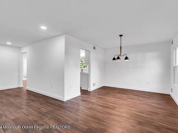 3rd image of 65 Jean Street