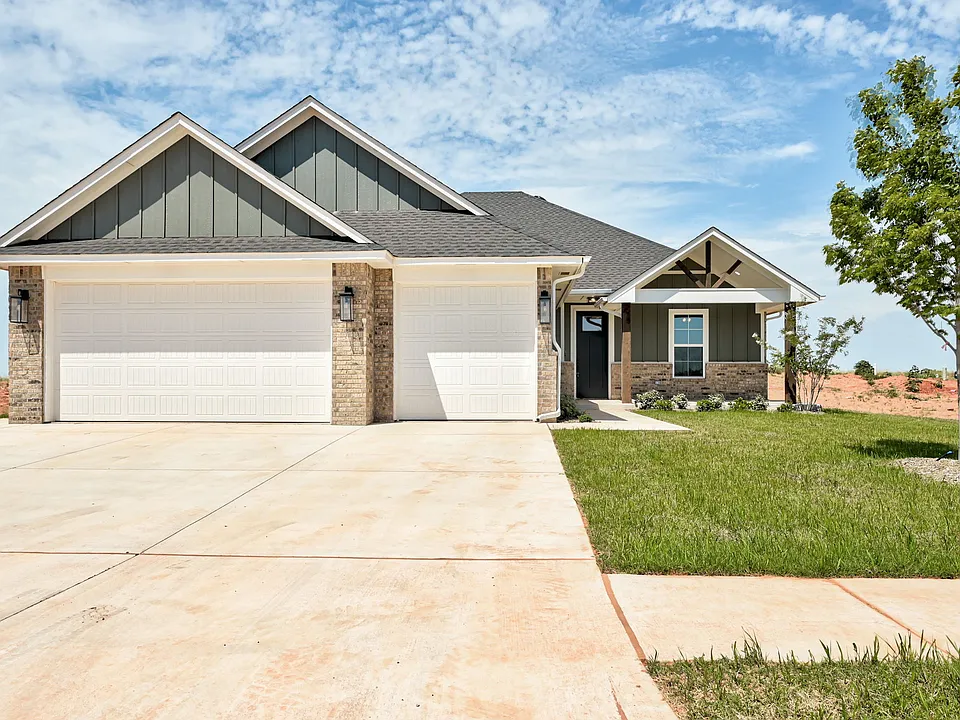 10409 SW 49th St