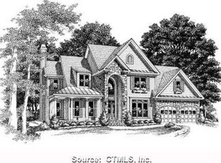 438 Mountain Rd, West Hartford, CT 06107