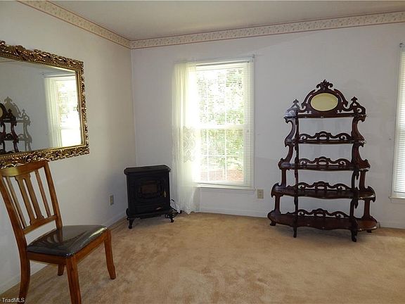 4th image of 4929 Shady Pine Dr