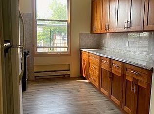 59-73 60th Ln #1, Maspeth, NY 11378