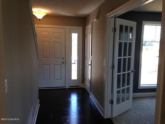 2nd image of 6283 Wilmington Dr