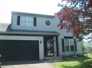 1870 Carl Dr, Round Lake Beach, IL
