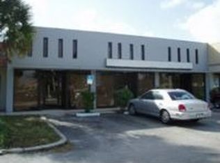 3300 W Hillsboro Blvd, Deerfield Beach, FL 33442