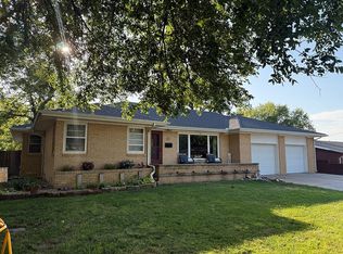 515 N Locust St, Marion, KS 66861