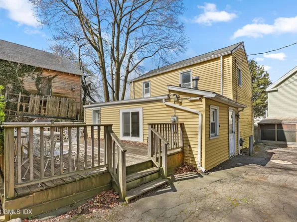 15 Henry St, Greenwich, CT 06830