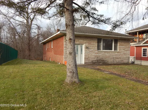 67 Briar Avenue, Albany, NY 12203