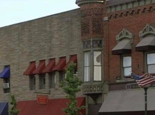 9 S Washington St, Oxford, MI 48371