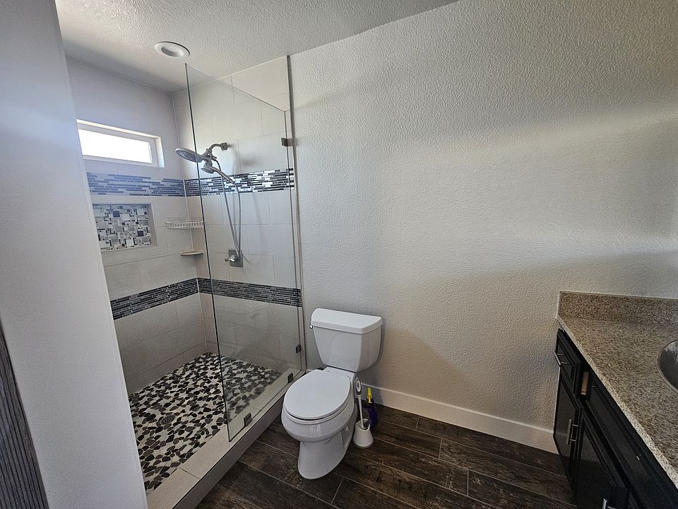 2nd image of 2357 Melody Ln