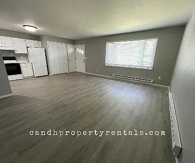 1327 Panners Place - 1 — Photo 3