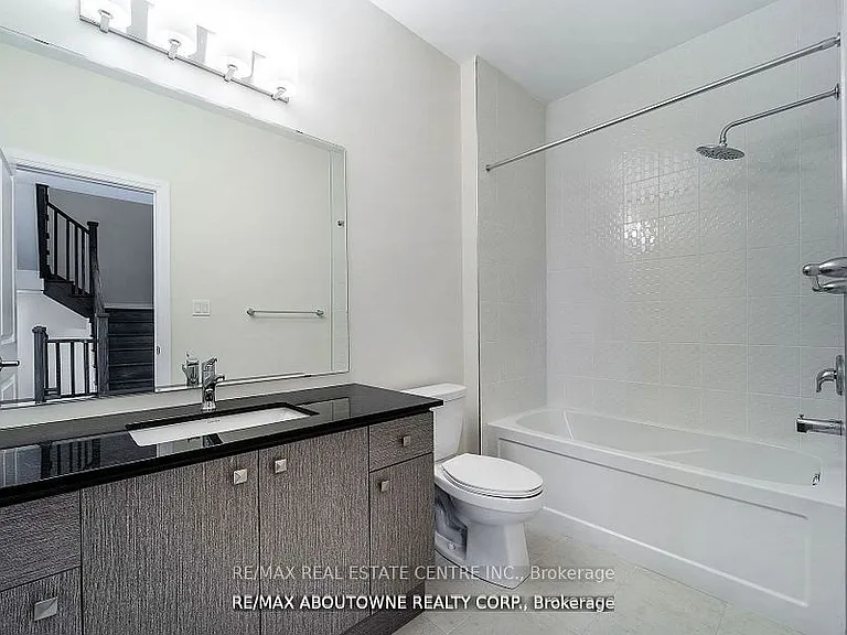 3511 Post Rd — Photo 4