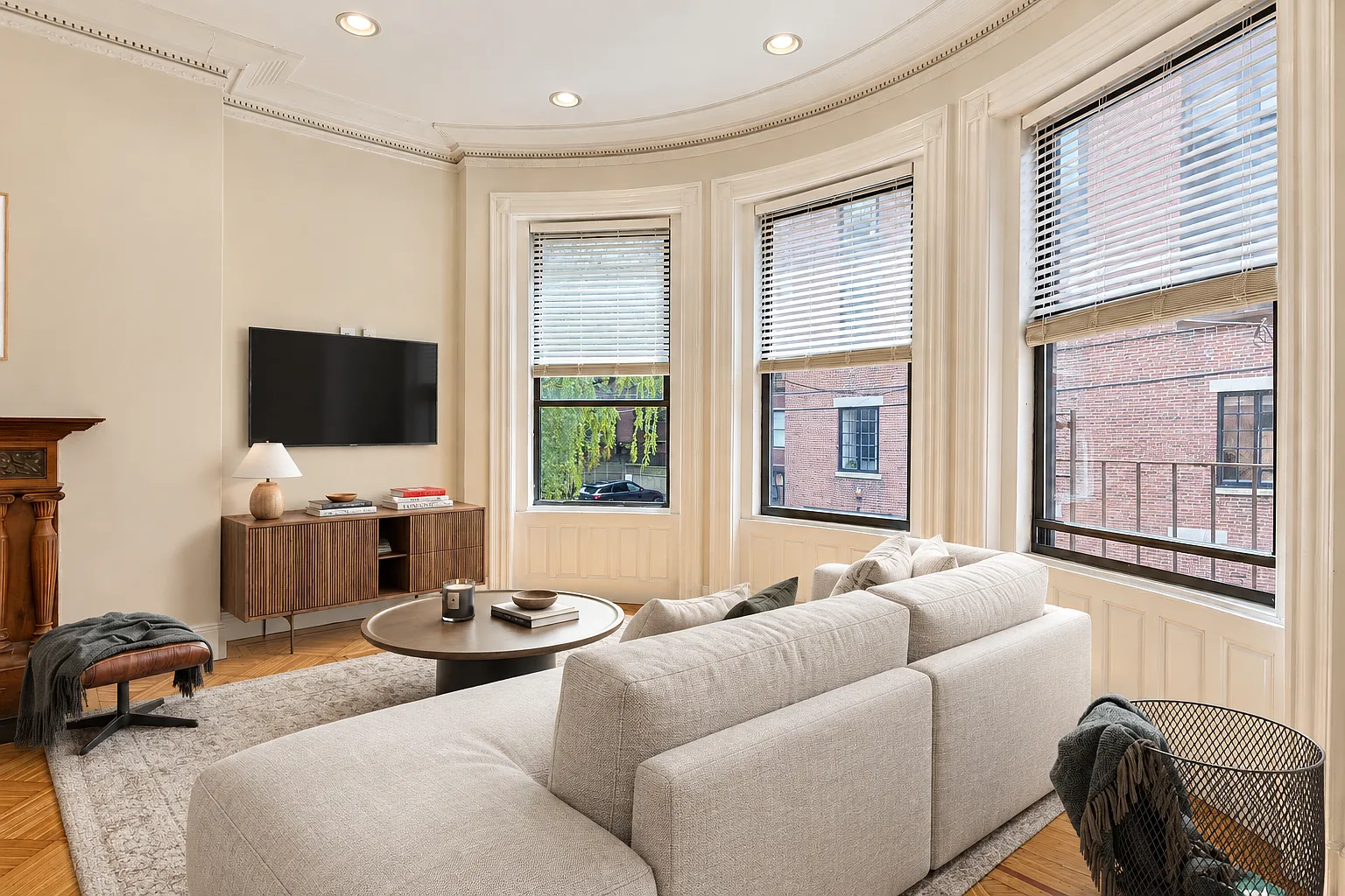 1 bed, 600 sqft, $3,300 — Photo 1