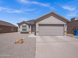 821 Coyote Melon Dr, Socorro, TX 79927