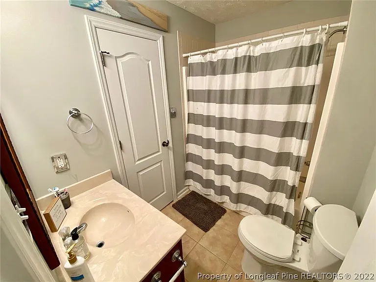3705 Lockerbie Ct — Photo 42