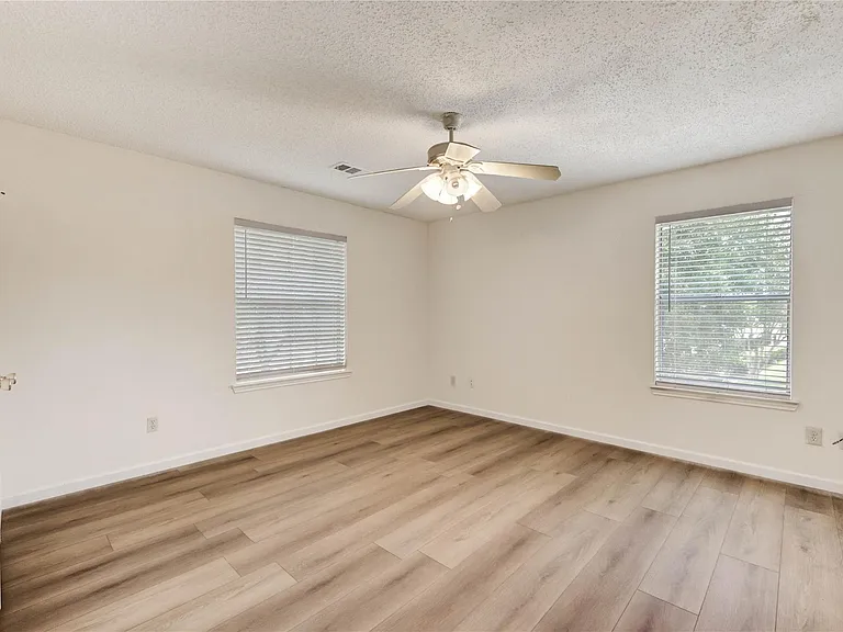 2338 Bent River Dr — Photo 43