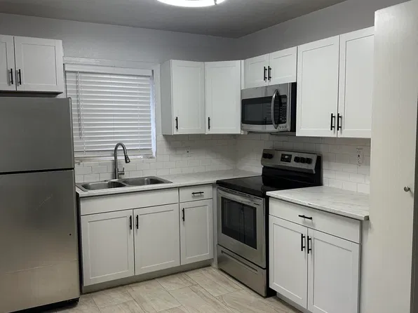 178 E 27th St House 3, West Palm Beach, FL 33404