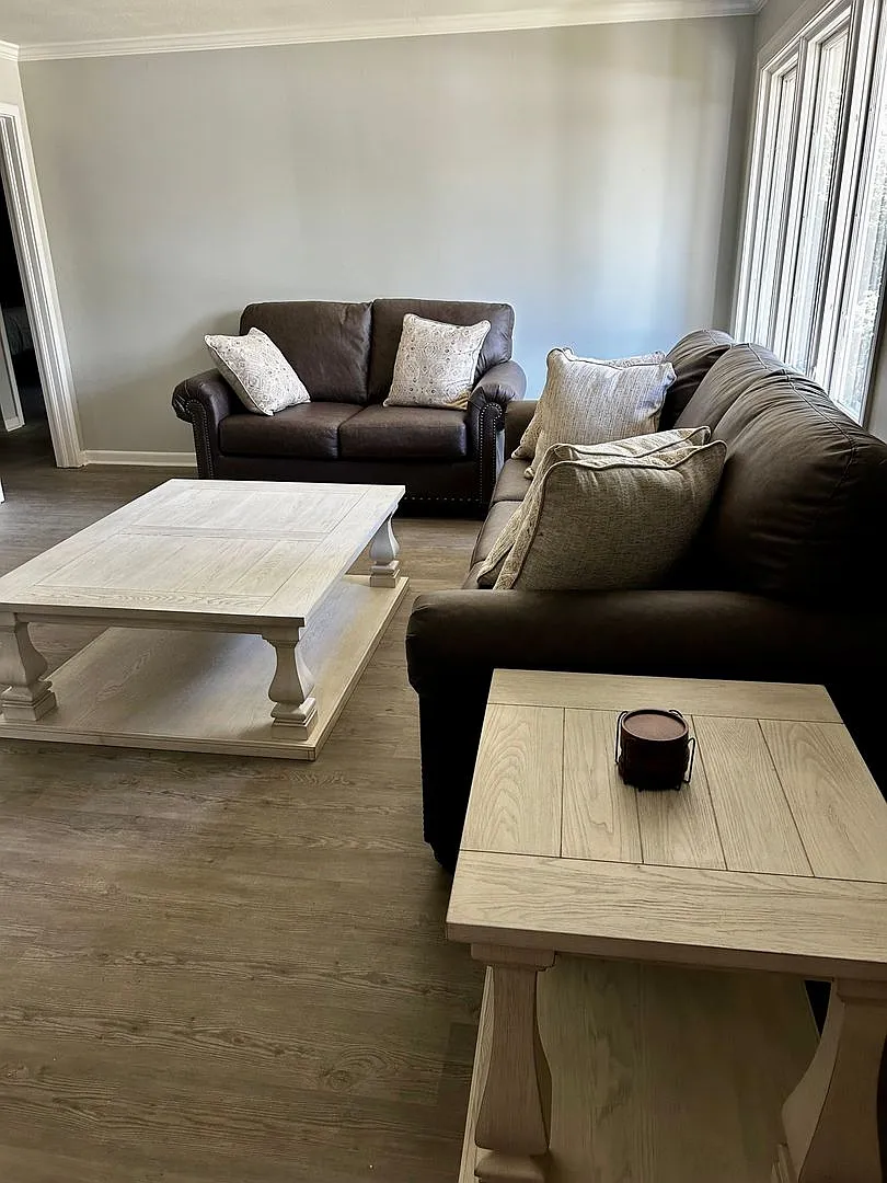 *Newly Renovated* 1903 Azalea Drive — Photo 3