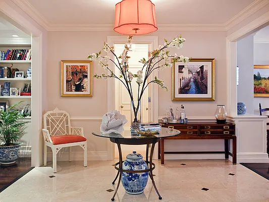 Sold by Sotheby's International Realty | media 1