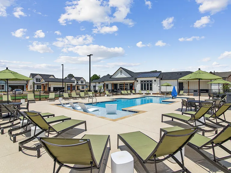 Resort Style Pool